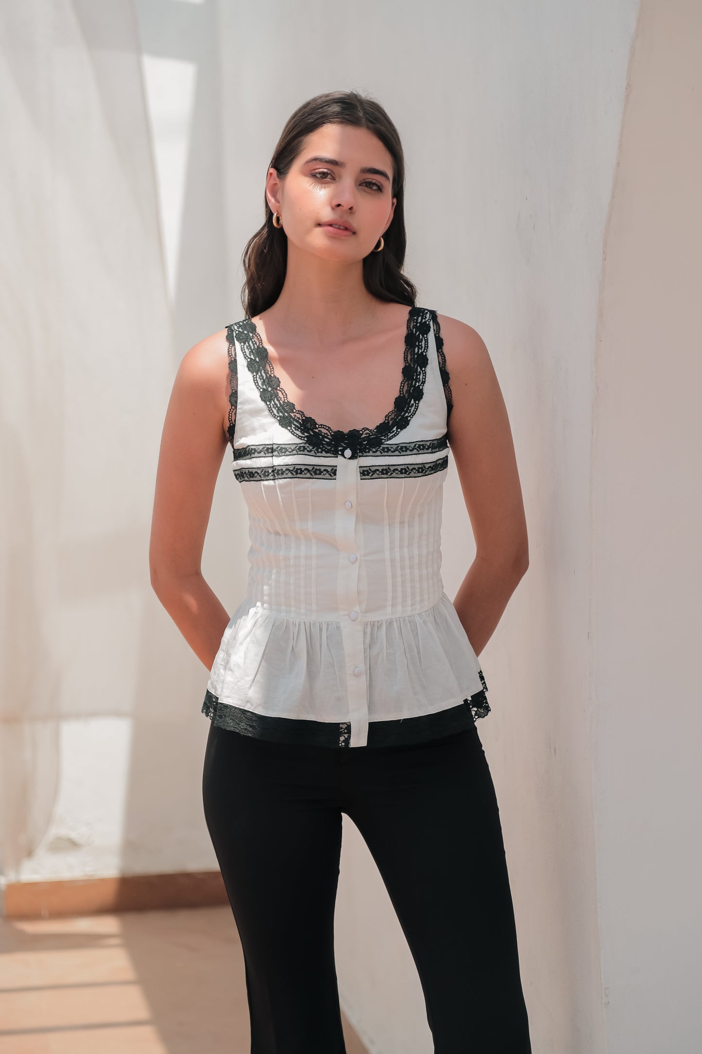 VIVIAN TOP