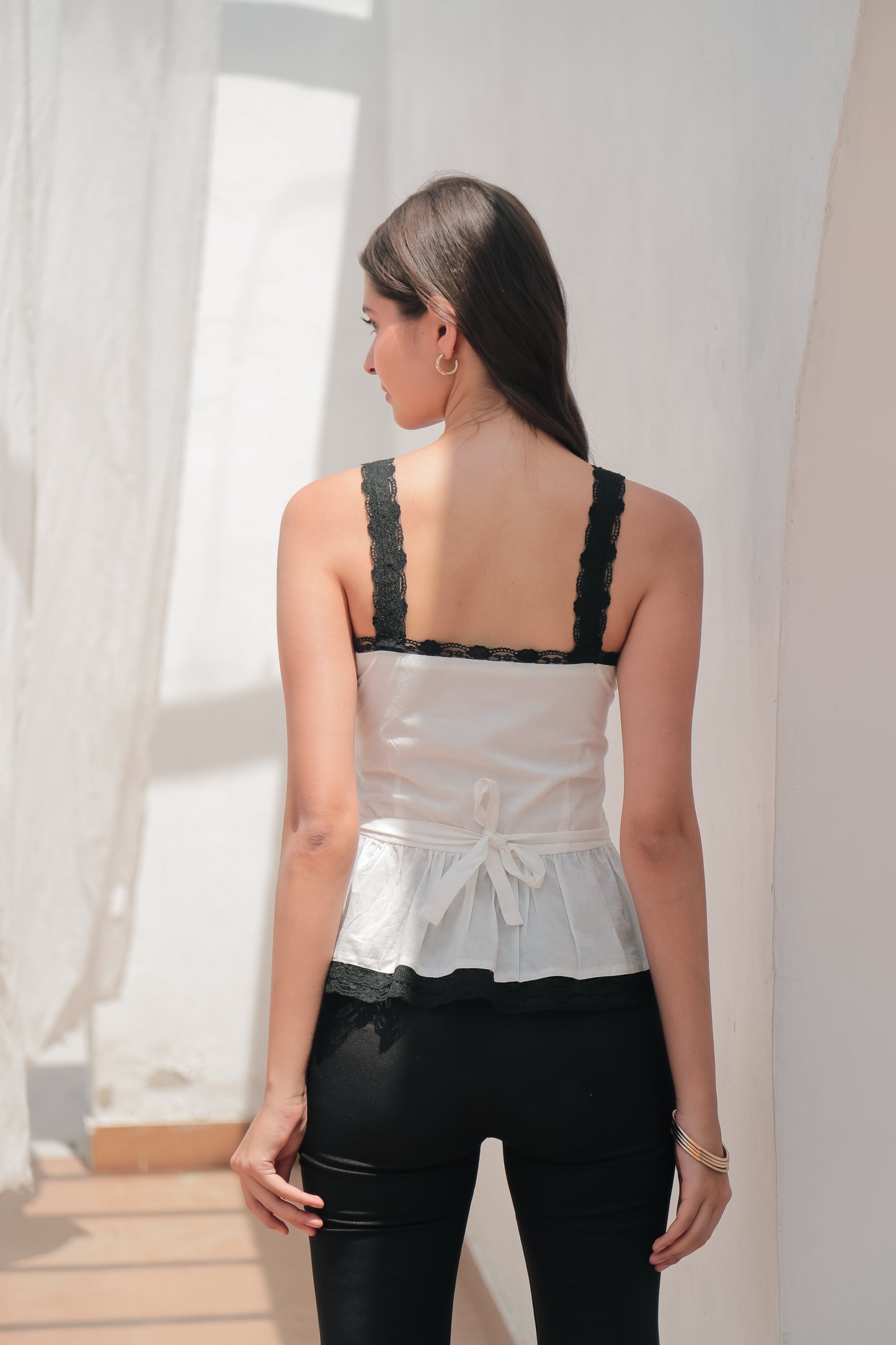 VIVIAN TOP